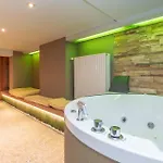 Family House With Sauna Close To The Sea Feriehus