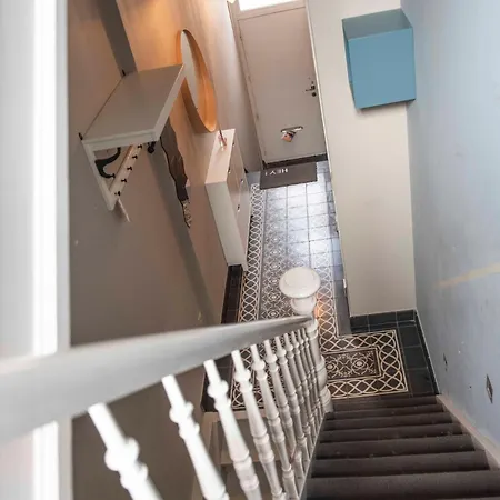 Family House With Sauna Close To The Sea 오스텐드