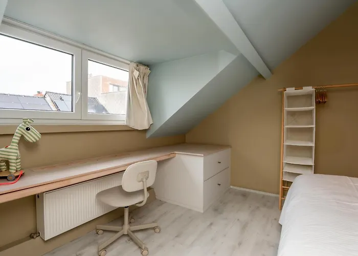 Family House With Sauna Close To The Sea Oostende