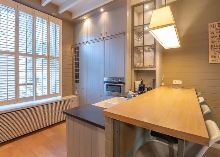 Family House With Sauna Close To The Sea Остенде