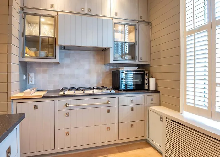 Family House With Sauna Close To The Sea * Остенде