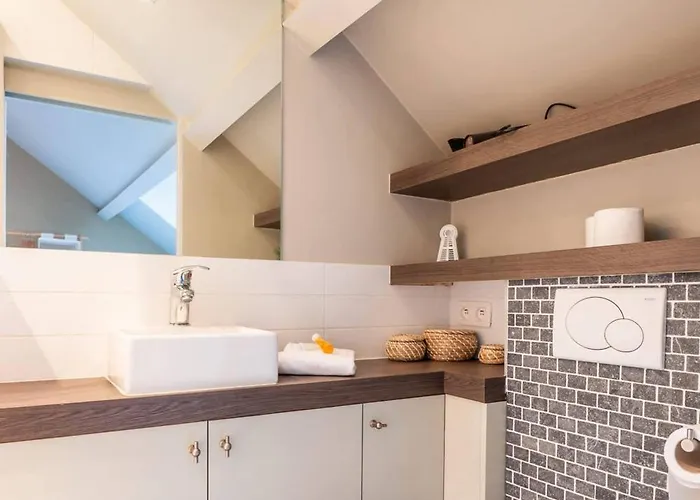 Family House With Sauna Close To The Sea Tatil Evi Oostende