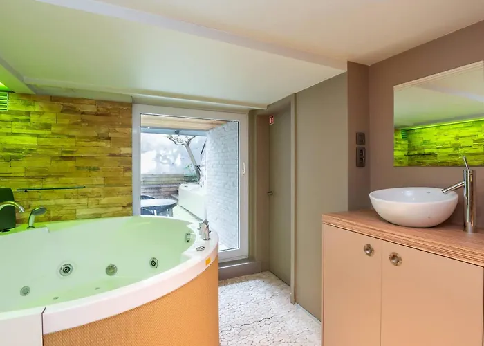 Family House With Sauna Close To The Sea Дом отдыха Остенде